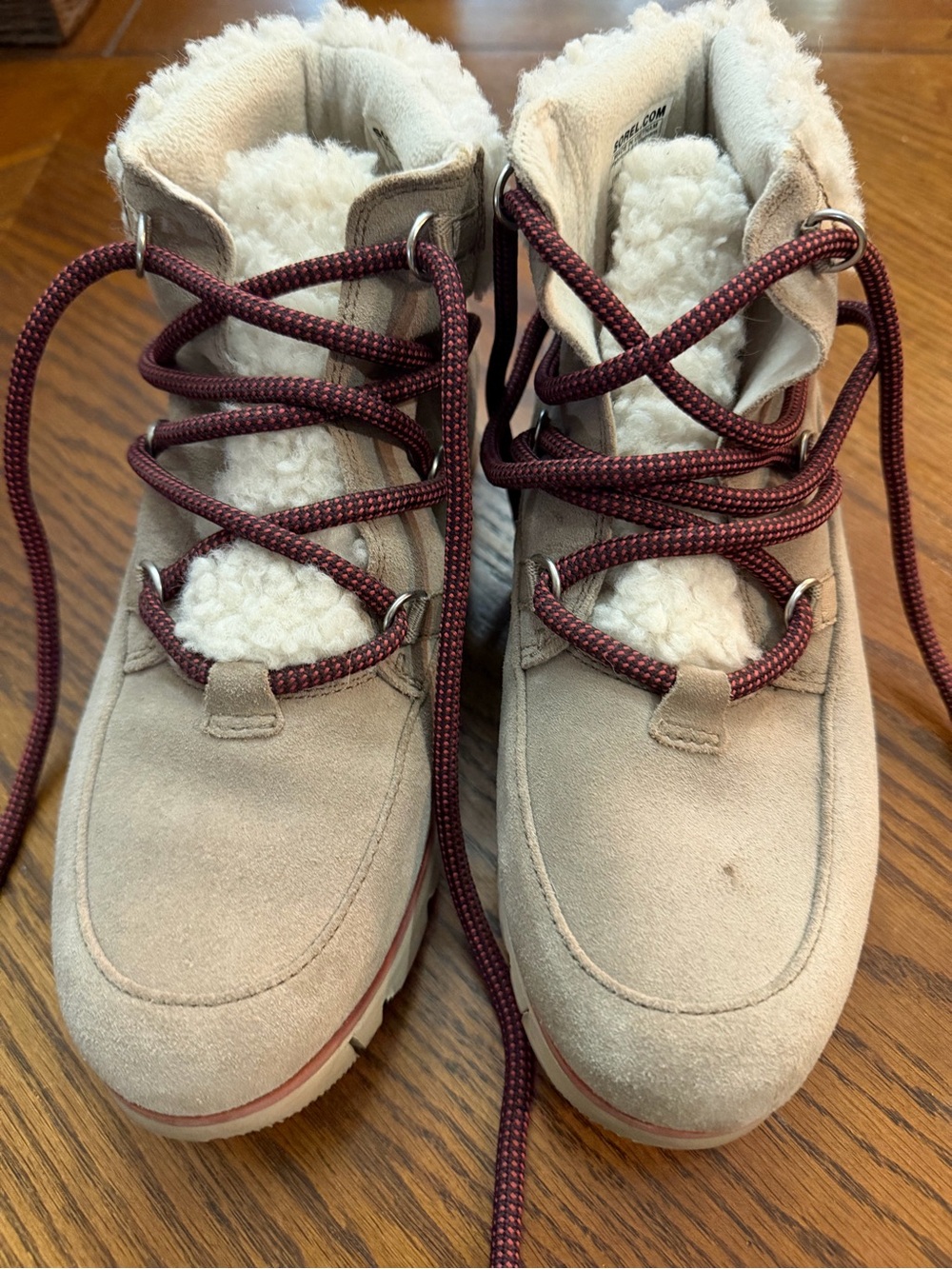 Sorel Beige Suede Winter Ankle Boots with Maroon Laces